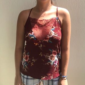 ✨ Shein burgandy lace and flowers tank ✨